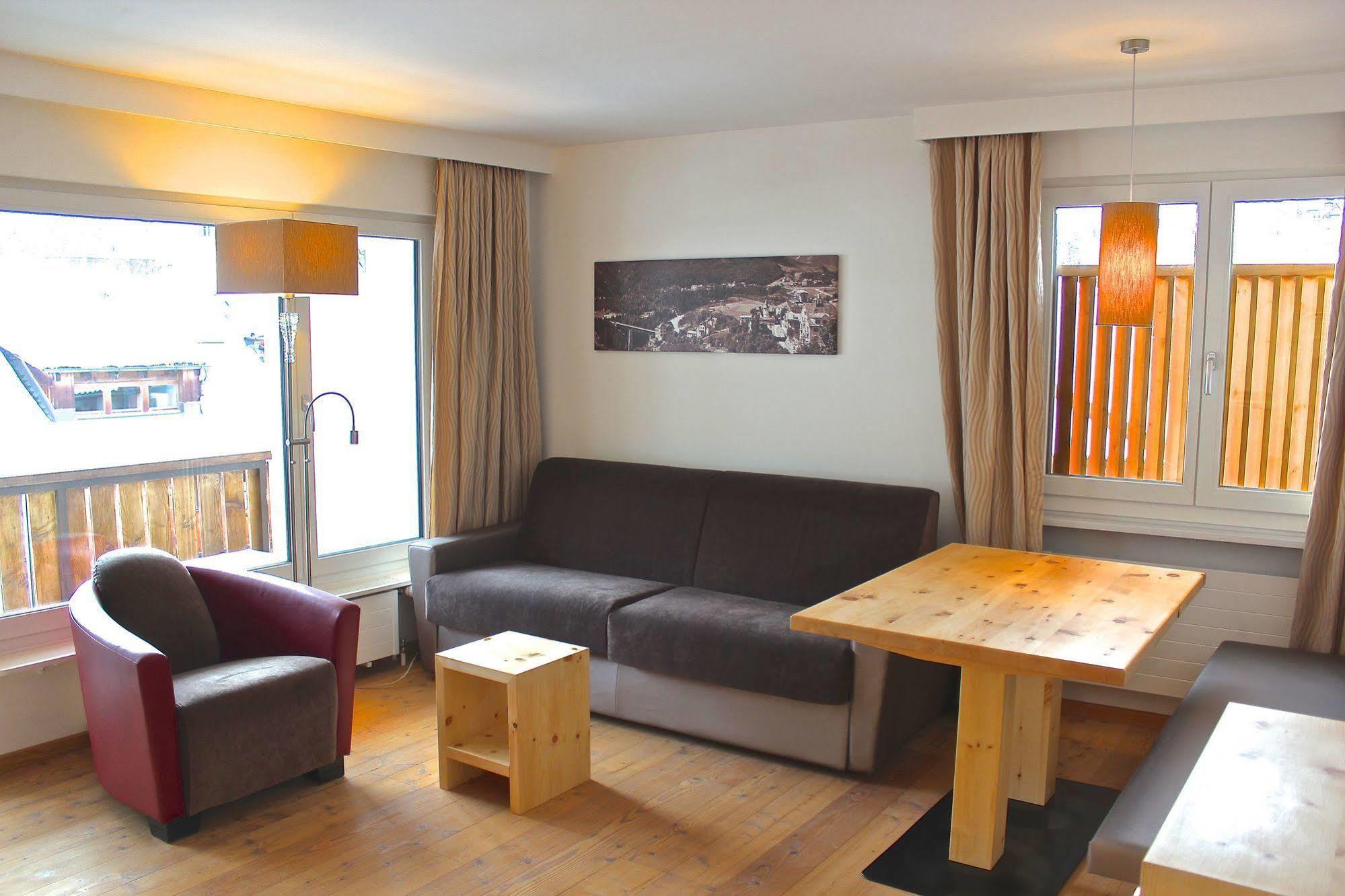 Hotel Conrad Scuol Exterior foto